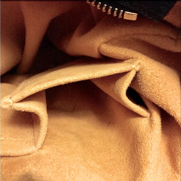 Authentic Louis Vuitton Denim Monogram Neo Cabby MM Black - Picture 13 of 16